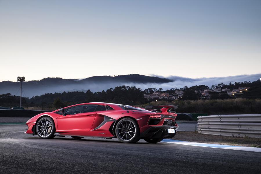  Lamborghini Aventador SVJ 2018 года  (WW) (фото 42 из 53)